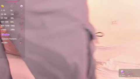 Snapshot of leaneseb chatting on October 24, 2025, 9:00 pm leaneseb online show from October 24, 2025, 9:00 pm