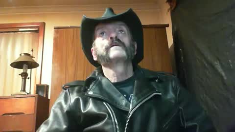 leathergreaser online show from June 2, 2026, 7:38 pm