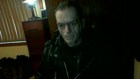 Snapshot of leathergreaser chatting on June 29, 2026, 9:48 pm leathergreaser online show from June 29, 2026, 9:48 pm
