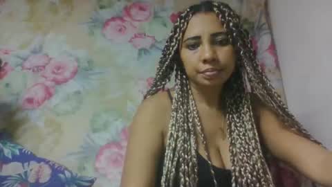 leatiana online show from March 1, 2026, 5:04 pm