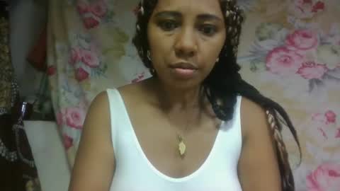 leatiana online show from April 9, 2026, 2:22 am