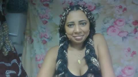 leatiana online show from April 15, 2026, 2:07 am