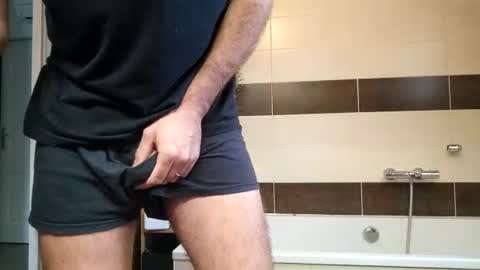 lebrun1985 online show from September 13, 2025, 8:03 am