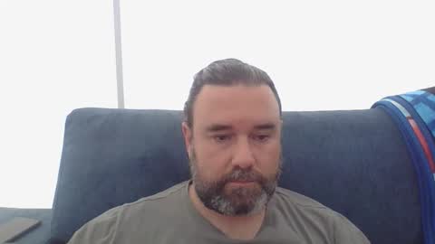 Snapshot of lecheare28 chatting on February 10, 2025, 4:14 pm lecheare28 online show from February 10, 2025, 4:14 pm
