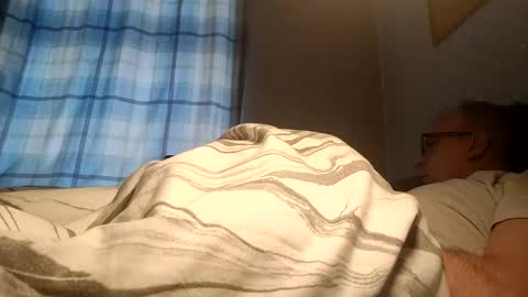 Snapshot of lechertachatte4444 chatting on December 29, 2024, 10:45 am lechertachatte4444 online show from December 29, 2024, 10:45 am
