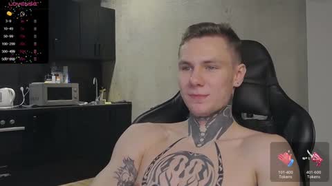 Snapshot of lechery_boy chatting on December 19, 2024, 12:23 pm Lechery boy online show from December 19, 2024, 12:23 pm