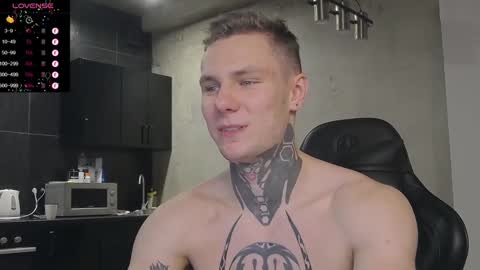 Snapshot of lechery_boy chatting on December 19, 2024, 3:30 pm Lechery boy online show from December 19, 2024, 3:30 pm