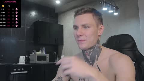 Snapshot of lechery_boy chatting on December 28, 2024, 4:09 pm Lechery boy online show from December 28, 2024, 4:09 pm