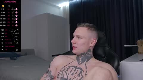 Snapshot of lechery_boy chatting on February 16, 2025, 2:10 pm Lechery boy online show from February 16, 2025, 2:10 pm