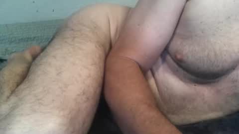 lee4512 online show from June 12, 2026, 6:45 am