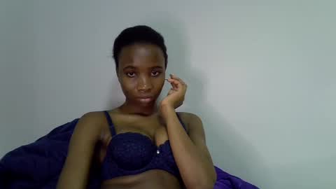 lee baby online show from June 22, 2026, 3:25 am