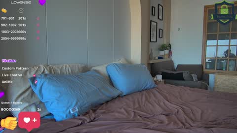 ELSA AND SAM     online show from December 12, 2024, 1:53 am