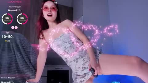 Lee Haeun online show from March 9, 2026, 7:29 pm