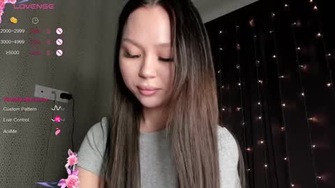 Snapshot of leenylipss chatting on February 11, 2025, 3:40 am Emily pvt open ONLY WITH EXTRA TIPS online show from February 11, 2025, 3:40 am