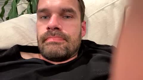 leexxx_69 online show from November 13, 2025, 12:53 am