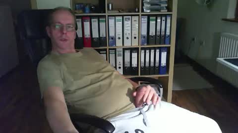 Dave online show from December 18, 2025, 1:33 am