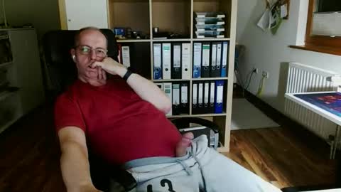 Dave online show from April 6, 2026, 10:11 pm