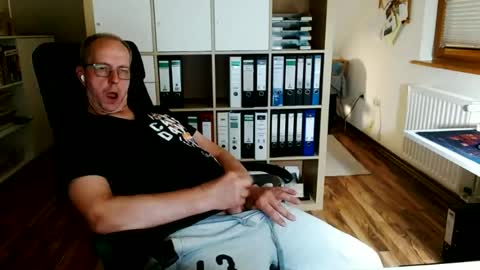 Dave online show from June 14, 2026, 1:03 am