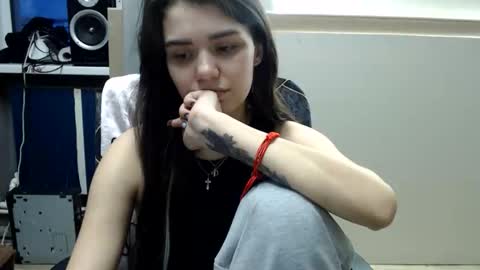 Liya online show from March 6, 2026, 2:46 pm