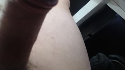 Snapshot of legstrong chatting on November 12, 2025, 10:04 am legstrong online show from November 12, 2025, 10:04 am