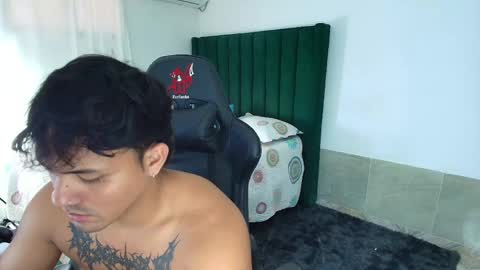  Lei  online show from March 1, 2026, 9:28 pm