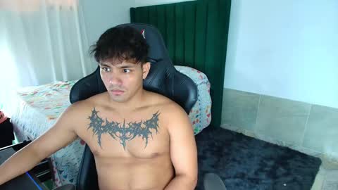  Lei  online show from April 14, 2026, 10:38 pm