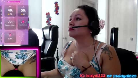LeidyDi223 online show from September 20, 2025, 3:24 pm