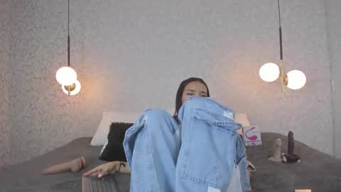 LEIGH ANGELS online show from September 19, 2025, 9:26 pm