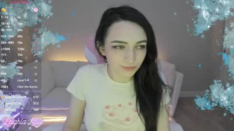 Leighla online show from September 15, 2025, 12:49 pm