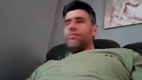 leightimmins001 online show from February 16, 2026, 7:37 am