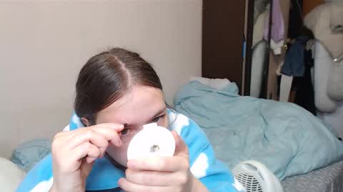 leila_bambi_ online show from February 13, 2025, 5:22 pm