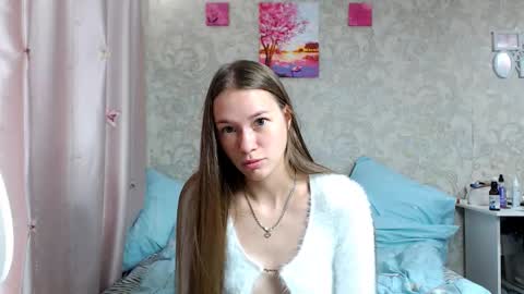 leila_bambi_ online show from September 12, 2025, 5:29 am