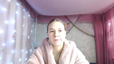 leila_bambi_ online show from February 2, 2026, 10:41 pm