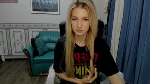 Leila Morriss online show from December 2, 2024, 7:03 am