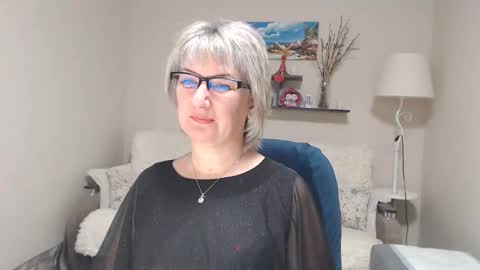 Leila Kinky online show from November 8, 2025, 5:07 am