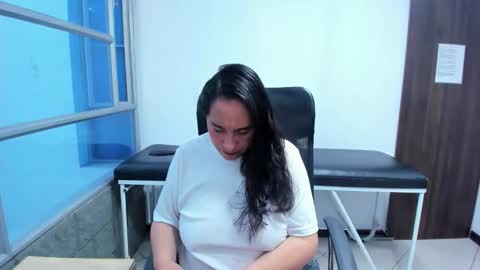 Leila online show from January 6, 2026, 12:42 pm