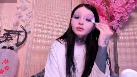 Lein online show from September 14, 2025, 1:05 am