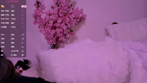 Lein online show from February 8, 2026, 9:45 am