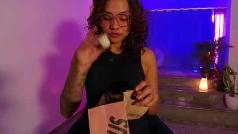 Leja online show from March 19, 2026, 9:08 pm