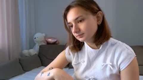 Lelia online show from July 7, 2026, 2:47 am