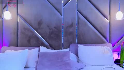 Carlaa online show from October 3, 2025, 4:15 pm