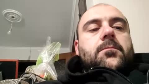 Snapshot of lelshop chatting on November 12, 2025, 9:47 pm lelshop online show from November 12, 2025, 9:47 pm