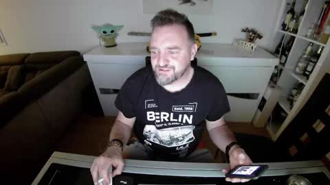 Snapshot of lemouth006 chatting on January 31, 2025, 2:15 am Ange online show from January 31, 2025, 2:15 am