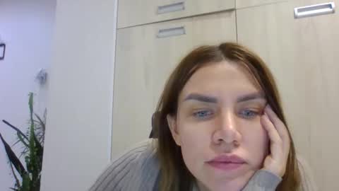 lena6122000 online show from October 21, 2025, 3:02 pm