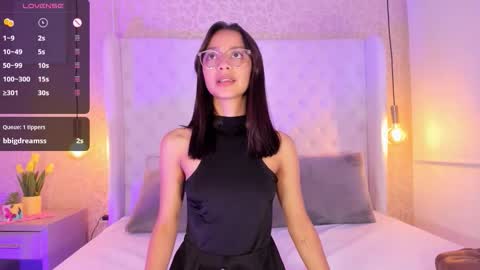 LENA online show from November 23, 2025, 10:53 pm