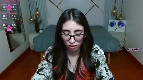 Lena online show from May 26, 2026, 9:11 pm