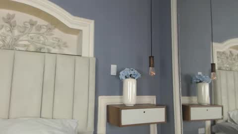 lenacorbet online show from November 6, 2025, 5:25 pm