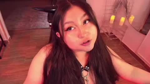 Lenna Kang online show from February 25, 2026, 8:07 pm