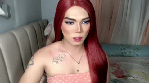 Snapshot of lenawet_0520 chatting on December 11, 2024, 11:51 am lena online show from December 11, 2024, 11:51 am