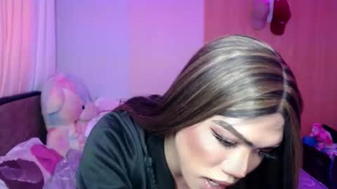 Snapshot of lenawet_0520 chatting on November 26, 2025, 12:44 am lena online show from November 26, 2025, 12:44 am